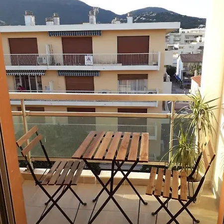 Apartment Studio Au Coeur Du Golf De Saint-tropez